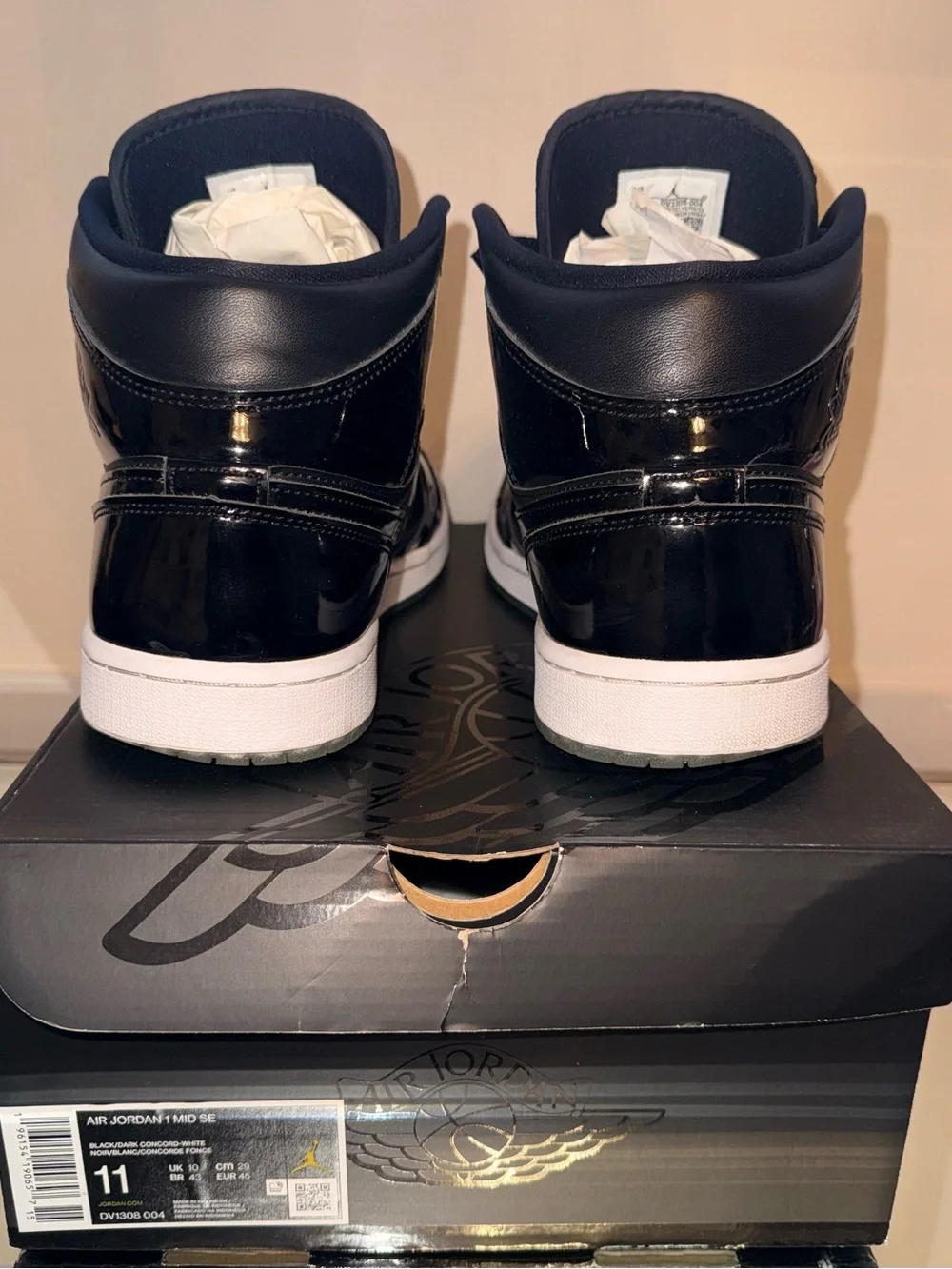 1 MID SE Jordan Men's Black Patent High-Top Sneakers with White Midsole